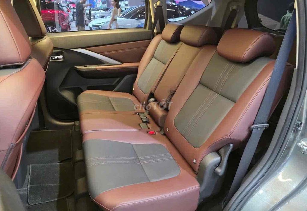 Mitsubishi Xpander Cross 2026 MỚI 100% + TRƯỚC BẠ. Mua bán Ô tô tại Quận 1 Tp Hồ Chí Minh được đăng bởi Minh Phươngg hình 8