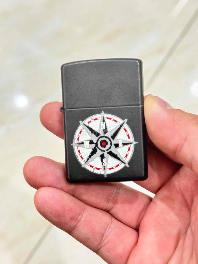 Bật lửa Zippo Marlboro La Bàn 1998 Đen. Mua bán Đồ sưu tầm, đồ cổ tại Thành phố Vũng Tàu Bà Rịa - Vũng Tàu được đăng bởi Trường hình 1