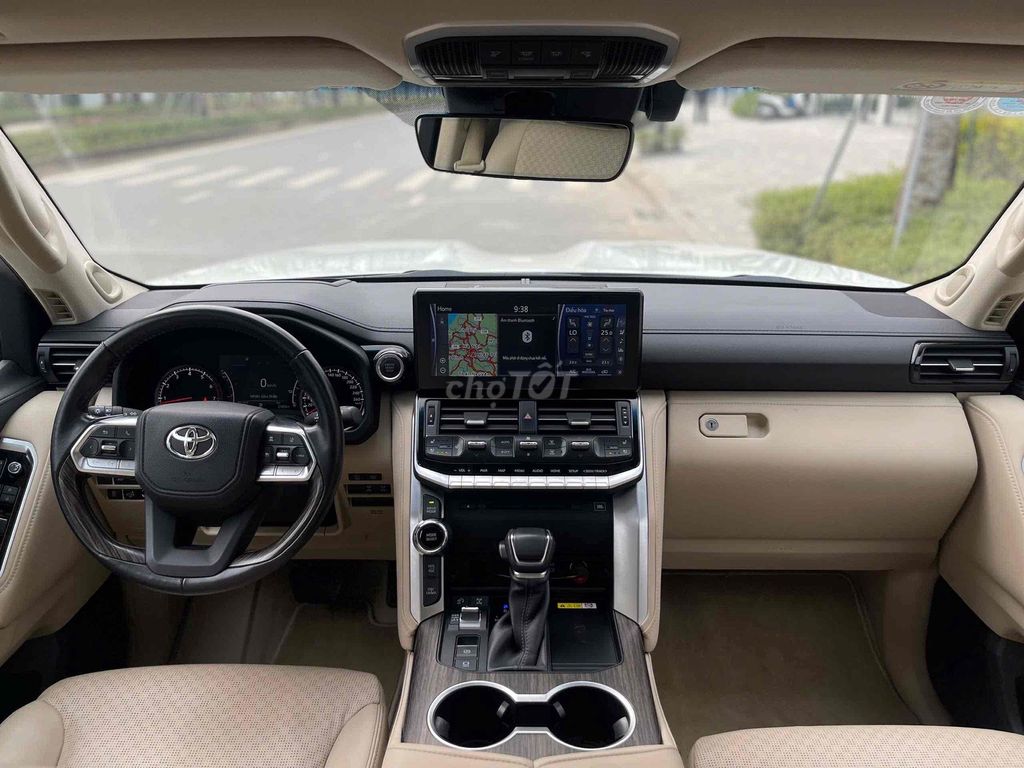 Toyota Land Cruiser LC300 2023 3.5 V6 - 21000 km. Mua bán Ô tô tại Quận 1 Tp Hồ Chí Minh được đăng bởi Nguyên hình 9