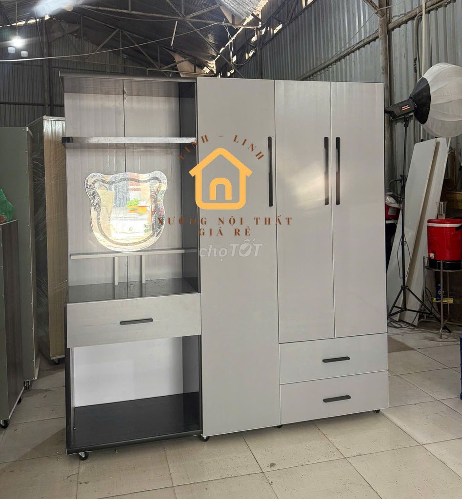 Tủ quần áo**-Tủ quần áo**-Tủ quần áo**-Tủ quần áo*. Mua bán Tủ, kệ gia đình tại Quận 8 Tp Hồ Chí Minh được đăng bởi Linh nttl hình 1