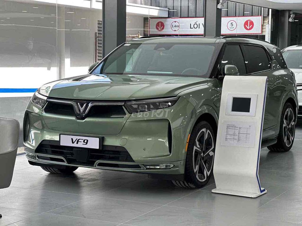 VinFast VF9 2025 Eco. Mua bán Ô tô tại Thành phố Thủ Đức Tp Hồ Chí Minh được đăng bởi Thu Huyền Vinfast hình 2