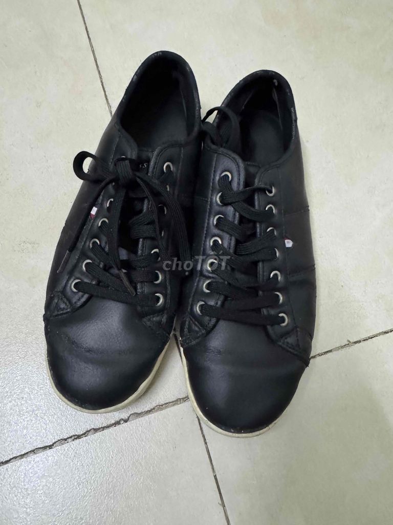 Giày thể thao Nam Đen size 42. Mua bán Giày dép tại Huyện Gia Lâm Hà Nội được đăng bởi Hải Đăng hình 1