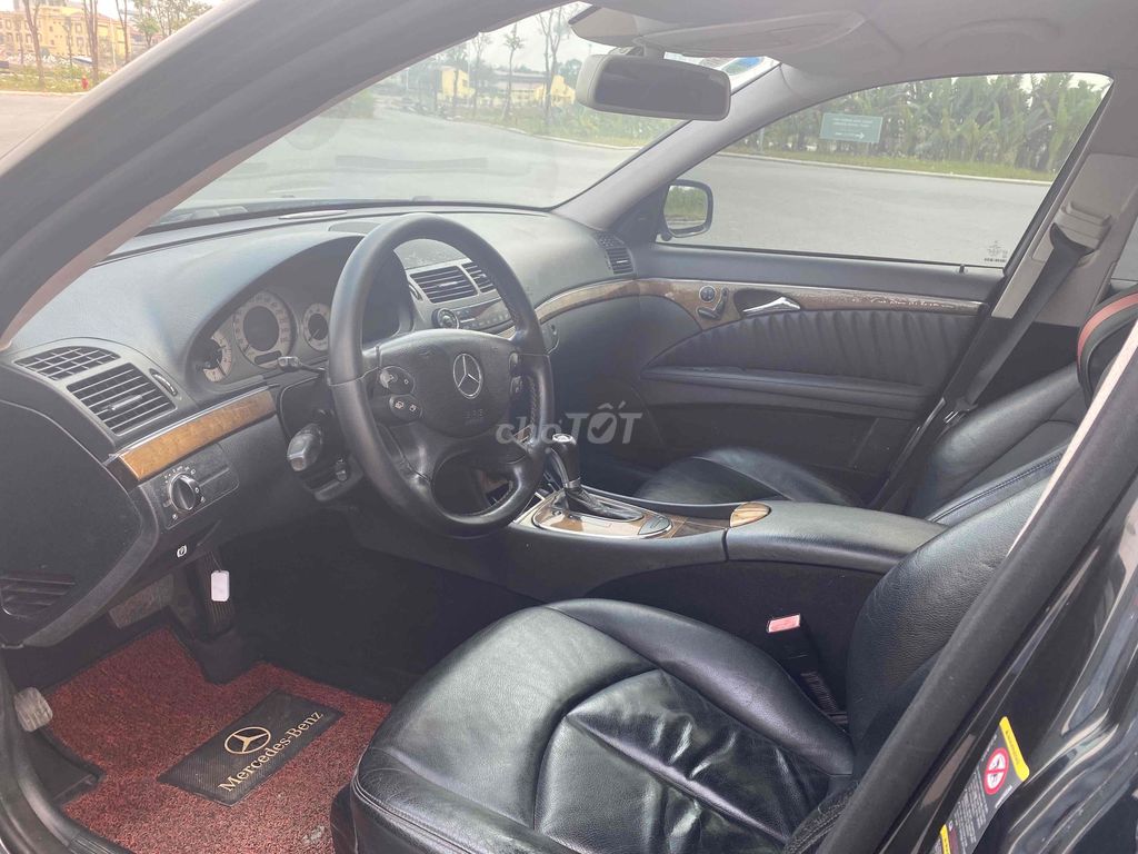Mercedes-Benz E200K 2008 Đen. Mua bán Ô tô tại Huyện Hoài Đức Hà Nội được đăng bởi QHiệp hình 4