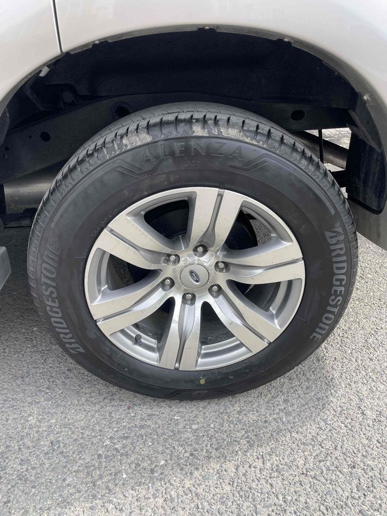 Ford Everest 2011 Limited 4x2 - 114000 km. Mua bán Ô tô tại Quận 12 Tp Hồ Chí Minh được đăng bởi Phuong hình 11