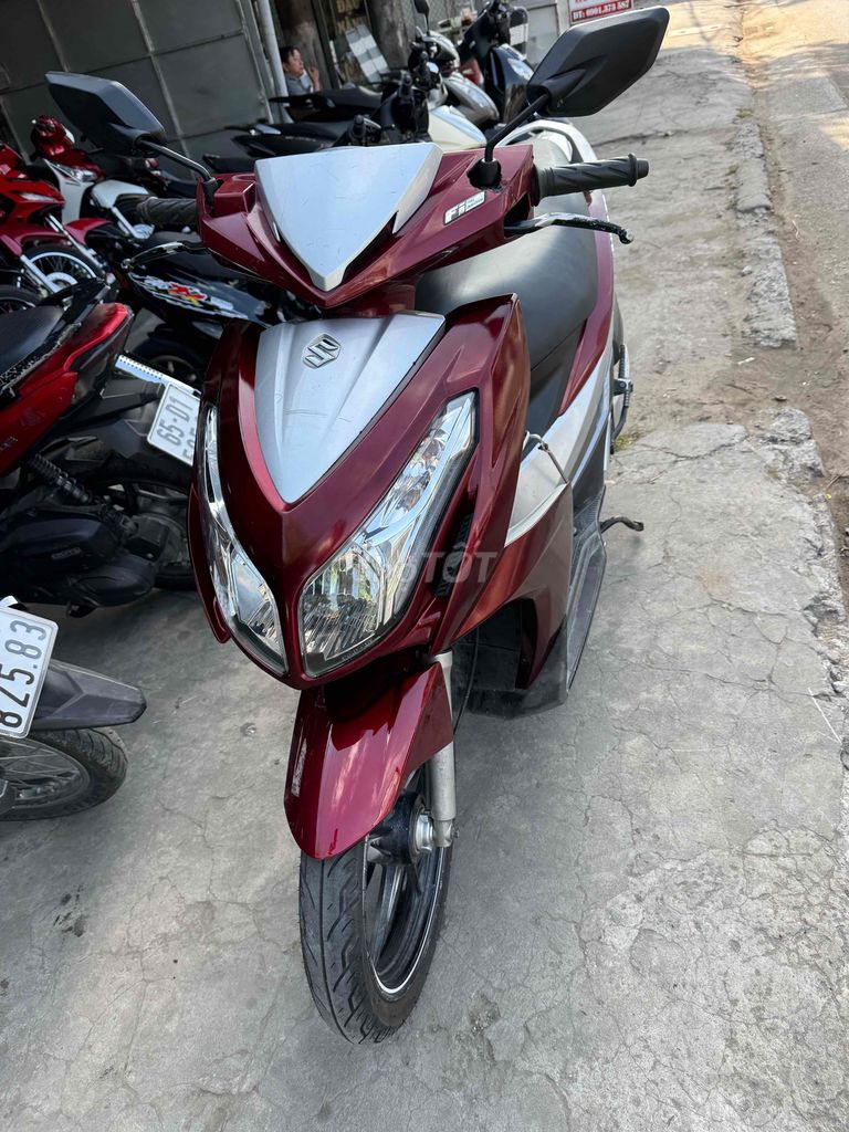 Suzuki Impulse 125Fi - Zin Cực Êm Mạnh