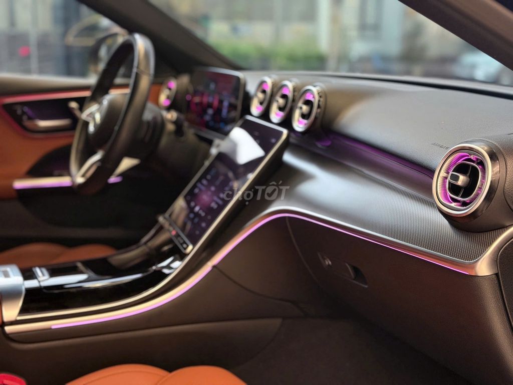 Mercedes C Class 2022 C200 Avantgarde siêu lướt. Mua bán Ô tô tại Quận Tân Bình Tp Hồ Chí Minh được đăng bởi Nguyễn Tấn Nguyên Phong hình 8
