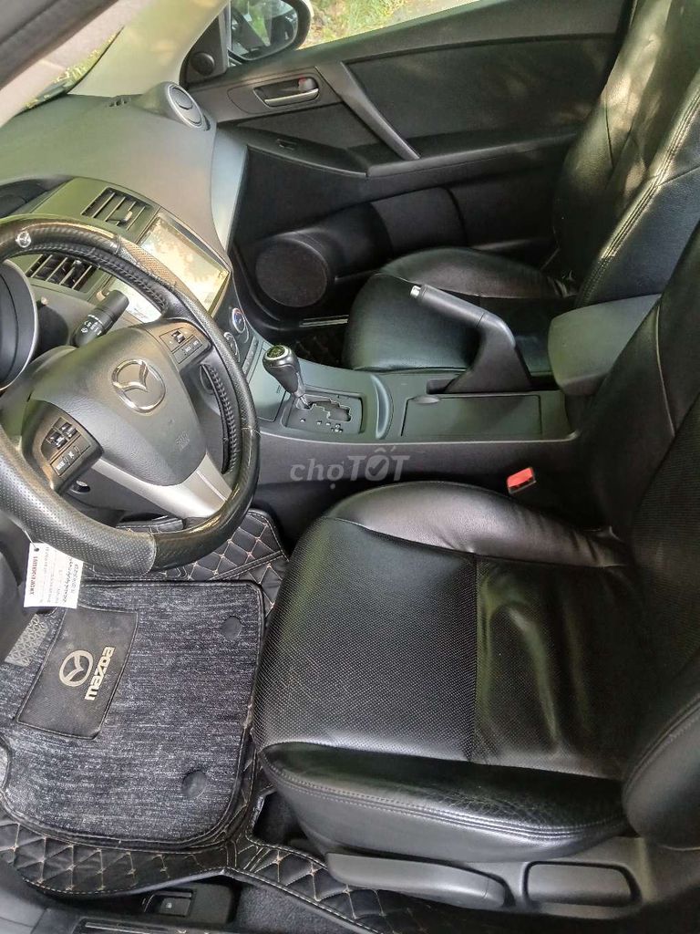 Mazda 3 2014 Vàng cát 90.000 km. Mua bán Ô tô tại Thành phố Thủ Dầu Một Bình Dương được đăng bởi Nguyễn lý hình 14