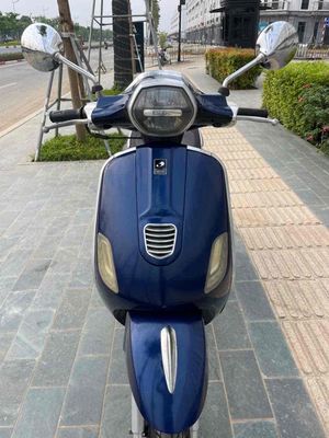 Thanh lý Vecpa 50cc học sinh không cần bằng lái. Mua bán Xe máy tại Quận Bắc Từ Liêm Hà Nội được đăng bởi Hữu Nhuận