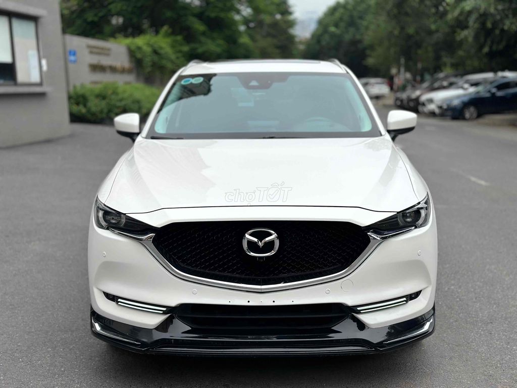 Bán Mazda CX5 2022 2.5Signature 2 Cầu Trắng Full