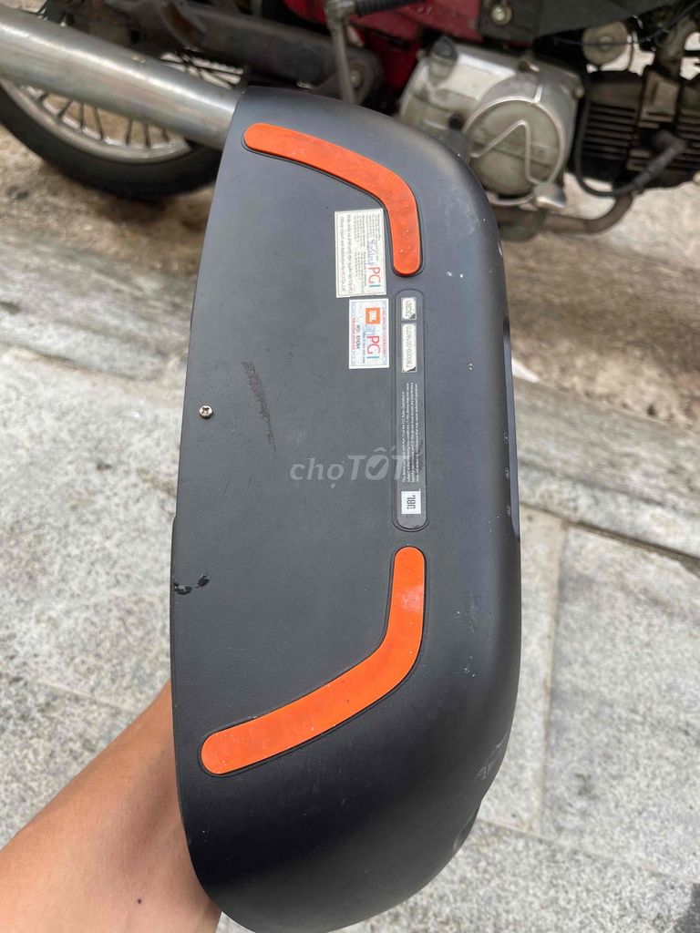 loa Bluetooth jbl mỹ mất cục sạc