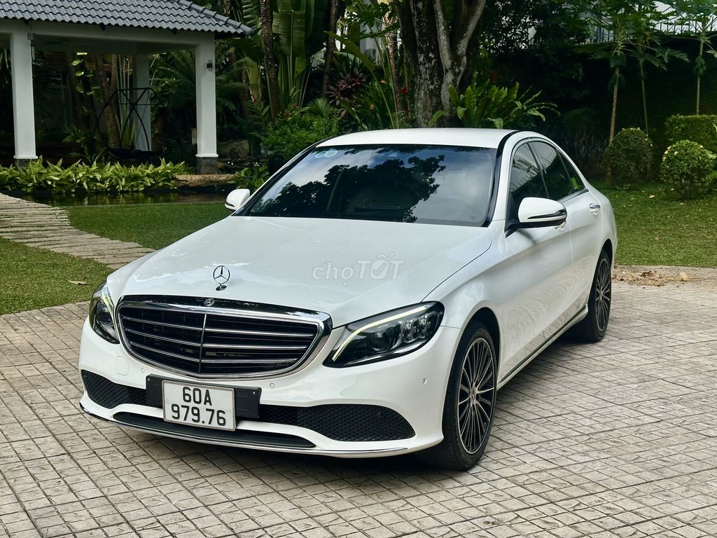 Mercedes Benz C200 Exclusive - 34000 km