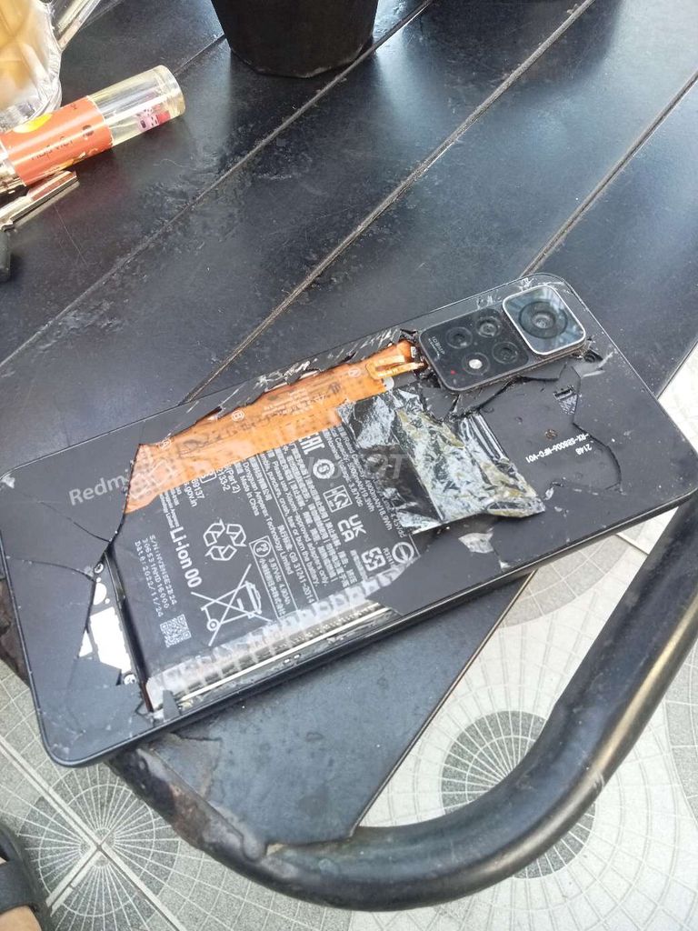 Xiaomi Redmi 11 Pro Đen Hư màn hình. Mua bán Điện thoại tại Thành phố Thủ Đức Tp Hồ Chí Minh được đăng bởi nguyen sang  hình 1