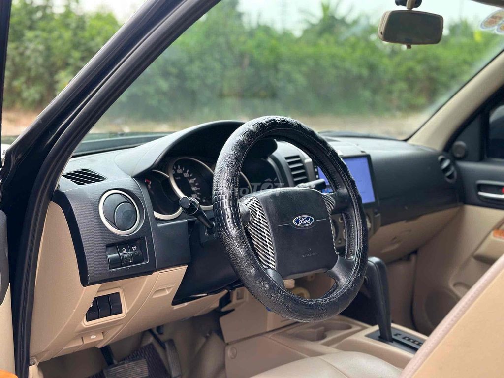 Ford Everest 2009 Limited 4x2 - 54885 km. Mua bán Ô tô tại Quận Hà Đông Hà Nội được đăng bởi Ánh Minh hình 9