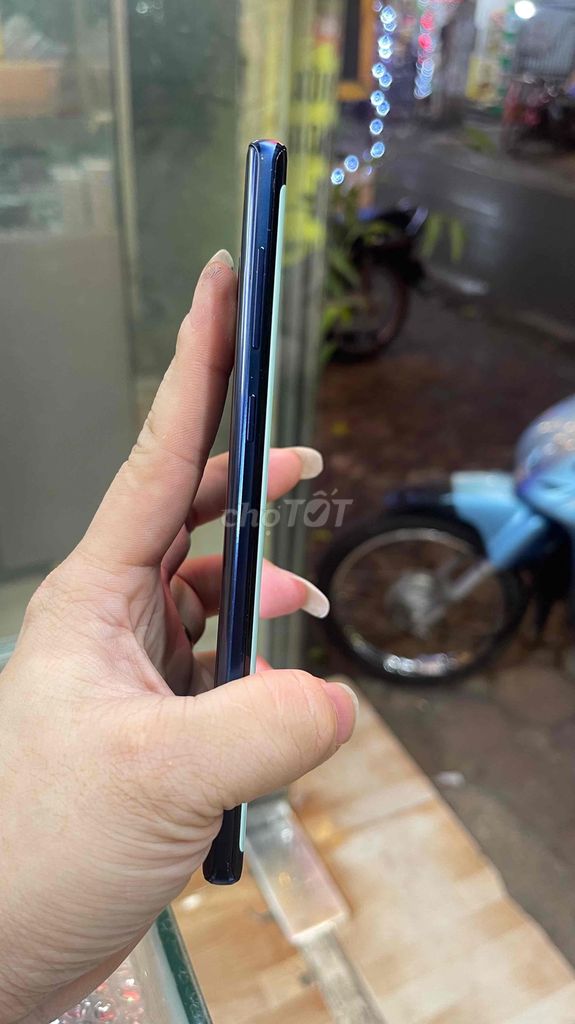 samsung note 9 6/128 giá 2tr9 miễn mặc cả