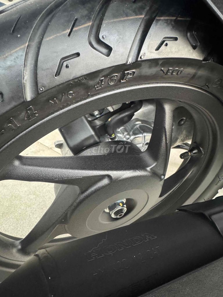 Honda Vision 2022 Bản Cá Tính Chạy 3.600Km Như Mới. Mua bán Xe máy tại Thành phố Long Xuyên An Giang được đăng bởi Cửa Hàng Xe Minh Hạnh hình 15