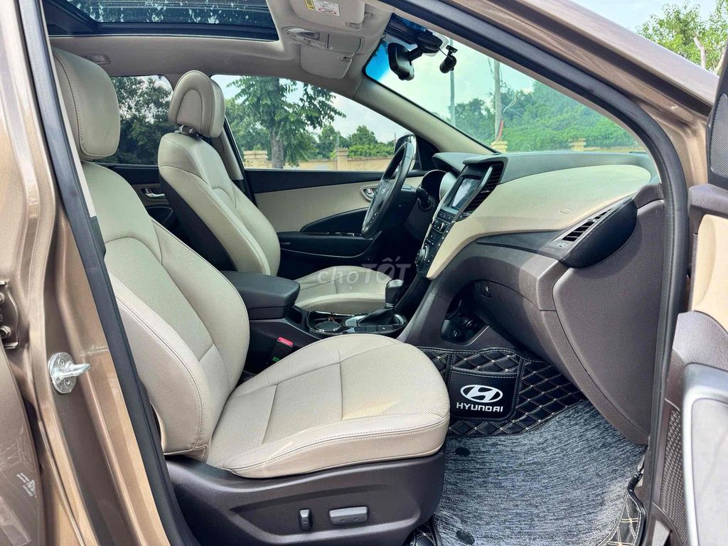 Hyundai Santa Fe 2018 Full Dầu - 90000 k. Mua bán Ô tô tại Quận Long Biên Hà Nội được đăng bởi Bùi Đình Thông hình 13