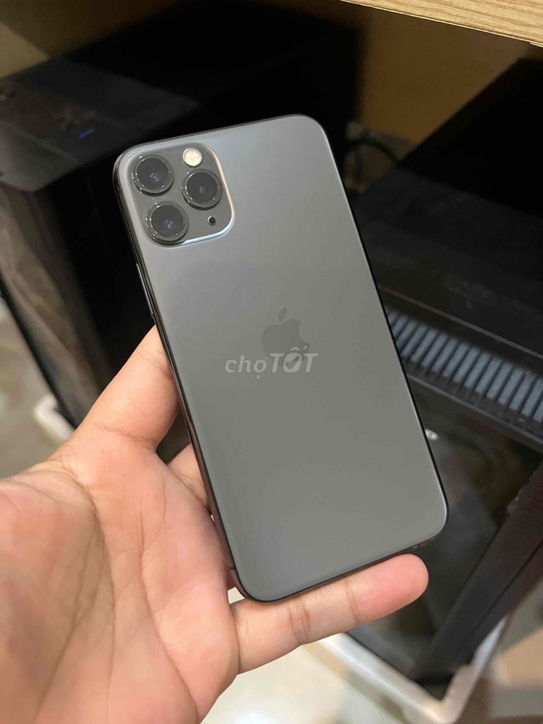 iPhone 11 Pro 256G Quốc Tế Full Zin Đang Xài Tốt