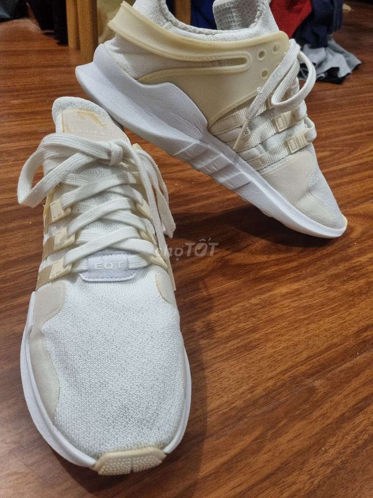 Để lại đôi adidas eqt còn mới size 43 auth