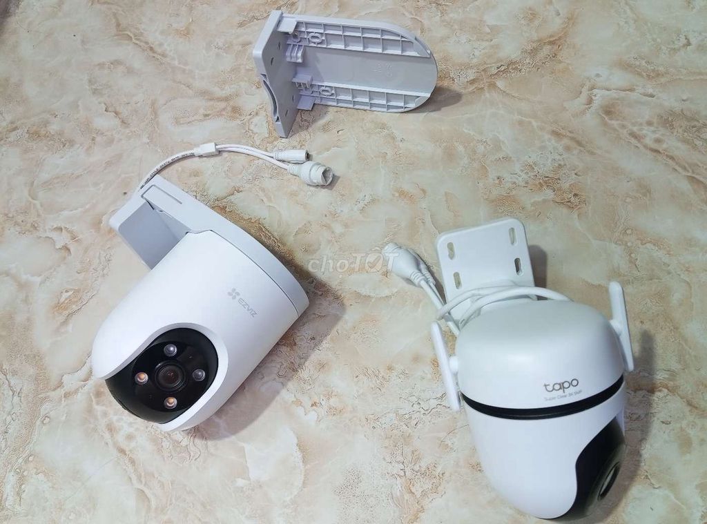 450k/Cam 3k 5mp Wifi TP-Link Tapo C530W. Mua bán Máy ảnh, Máy quay tại Quận Nam Từ Liêm Hà Nội được đăng bởi Anh Thanh hình 1