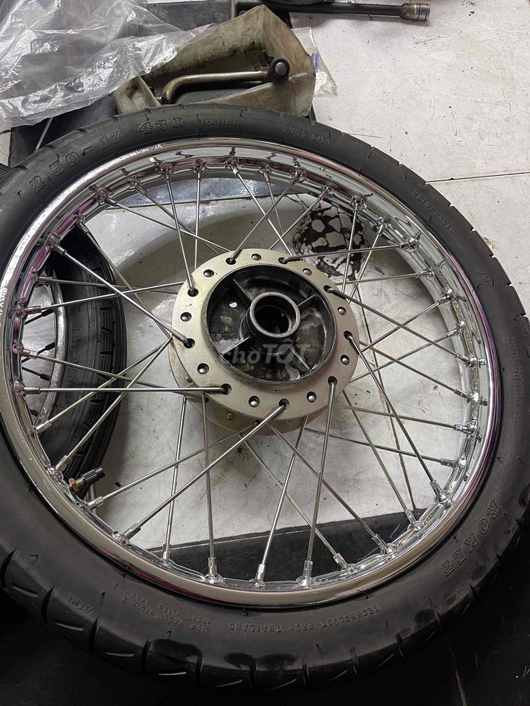 bánh căm theo xe ware nhỏ anpha