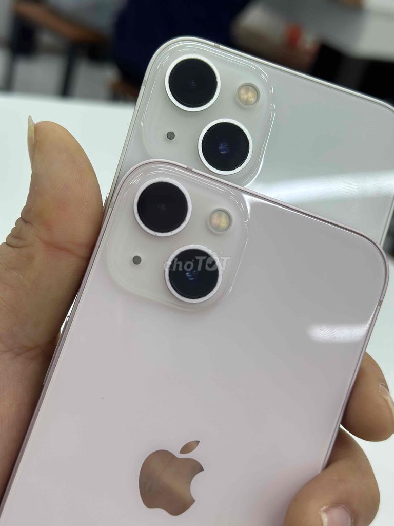 iPhone 13 Hồng Trắng Nguyên bản. Mua bán Điện thoại tại Thành phố Thủ Dầu Một Bình Dương được đăng bởi HPhone Iphone Thủ Dầu Một hình 1