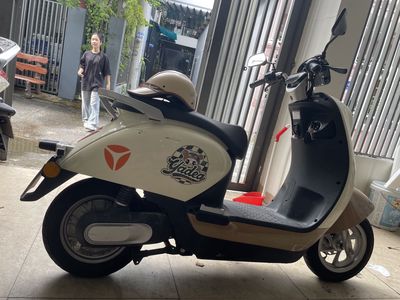 Bán xe điện. Mới 95%. Xe màu trắng nâu. Mua bán Xe điện tại Quận Cẩm Lệ Đà Nẵng được đăng bởi Phi Nhung