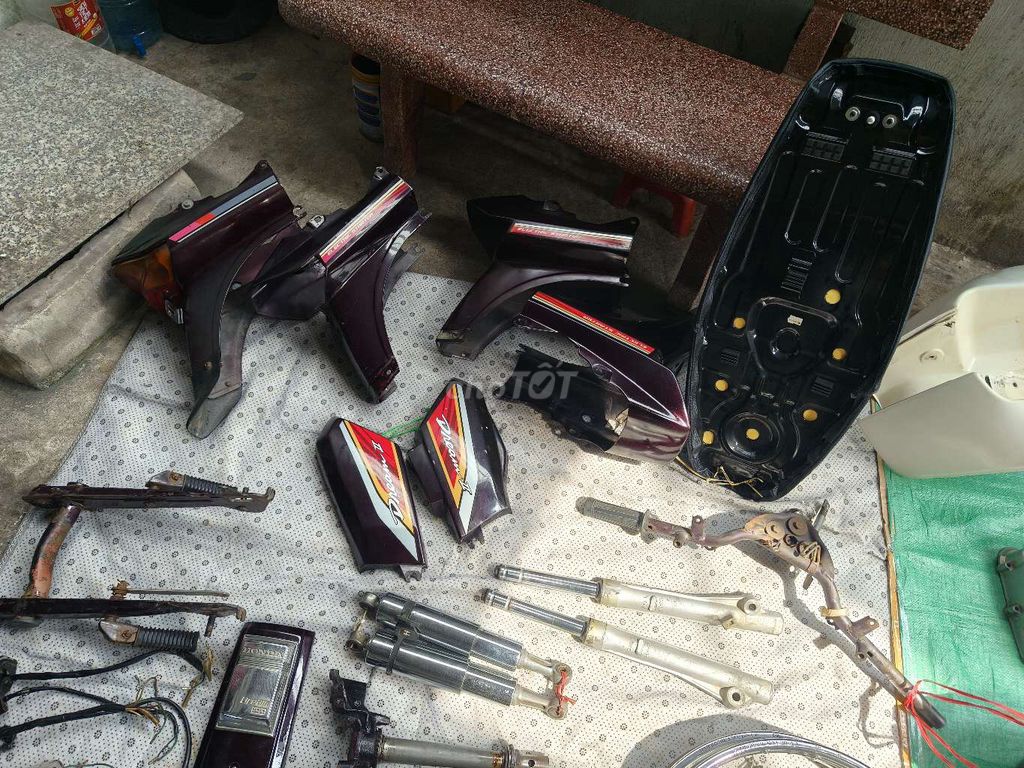 Phụ Tùng Honda Dream Thái Zin Các Loại. Mua bán Phụ tùng xe tại Thành phố Biên Hòa Đồng Nai được đăng bởi Nguyễn Đăng hình 3