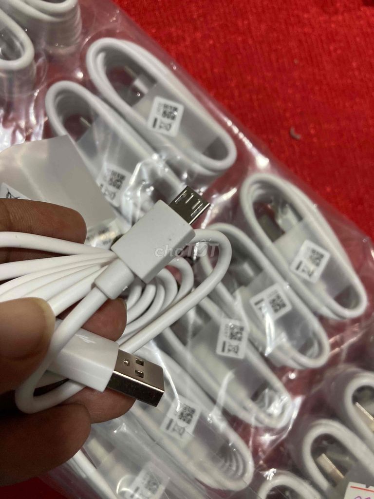 Cáp sạc Samsung,oppo. Mua bán Phụ kiện (Màn hình, Chuột...) tại Thành phố Trà Vinh Trà Vinh được đăng bởi Danh Mobile hình 1