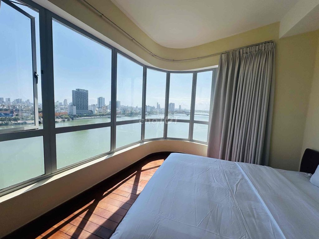 Indochina 2-bedroom apartment facing the Hàn River — photo 11
