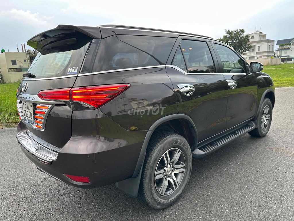 Toyota Fortuner 2017 2.7V 4x2 - 106000 km -  595Tr. Mua bán Ô tô tại Huyện Bình Chánh Tp Hồ Chí Minh được đăng bởi thành hình 12