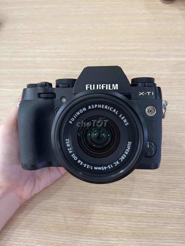 Fujifilm X-T1 kèm kit 15-45mm