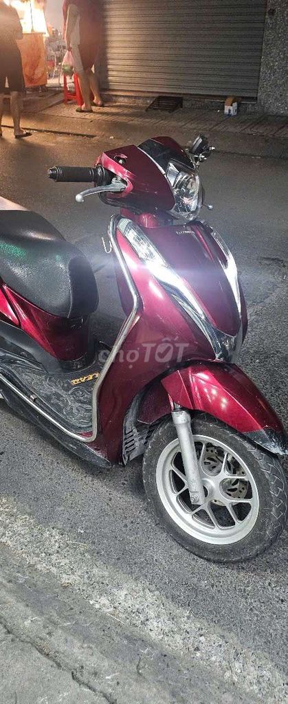 Honda Lead Đỏ mận. Mua bán Xe máy tại Quận 12 Tp Hồ Chí Minh được đăng bởi yến vy hình 3