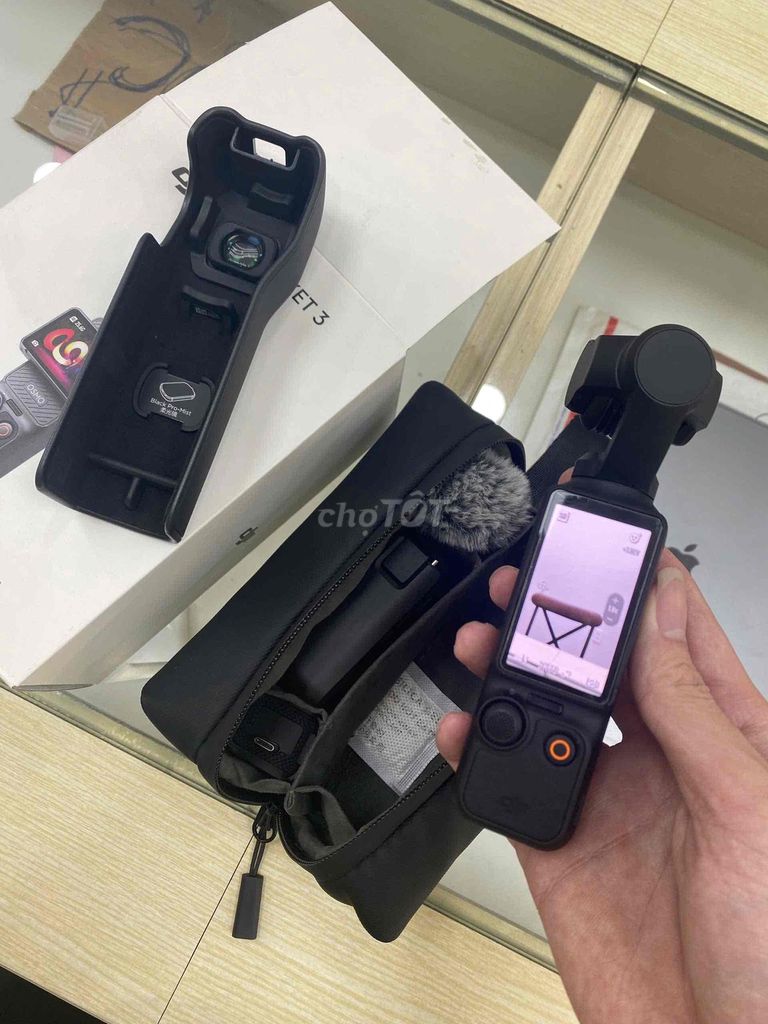 Máy quay hành động DJI Osmo Pocket 3 Đen. Mua bán Máy ảnh, Máy quay tại Quận 5 Tp Hồ Chí Minh được đăng bởi Kim Ngọc hình 1