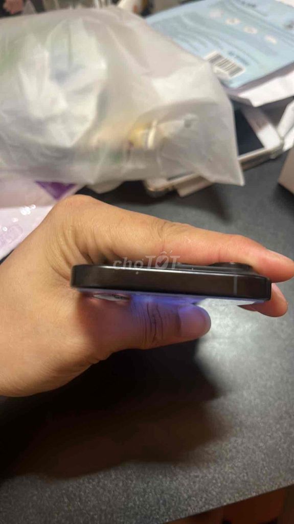Apple iPhone 16 Pro 128GB Đen Hàn Quốc Cũ. Mua bán Điện thoại tại Huyện Thuỷ Nguyên Hải Phòng được đăng bởi Trần Hữu Huấn hình 1