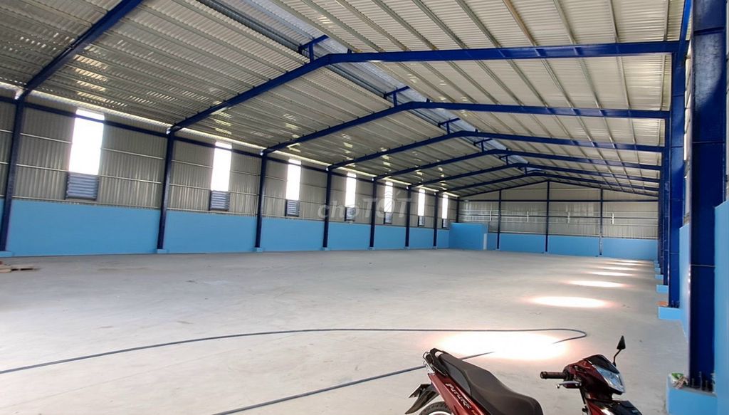 BÁN KHO XƯỞNG, NHÀ MÁY MỚI 2400M2, TẠI LẤP VÒ, ĐỒNG THÁP