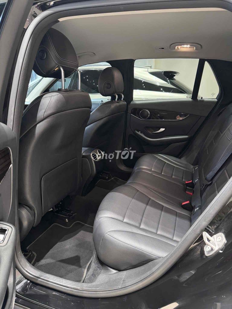 Mercedes Benz GLC200  2022- 59000 km. Mua bán Ô tô tại Quận Gò Vấp Tp Hồ Chí Minh được đăng bởi Sĩ Minh hình 5