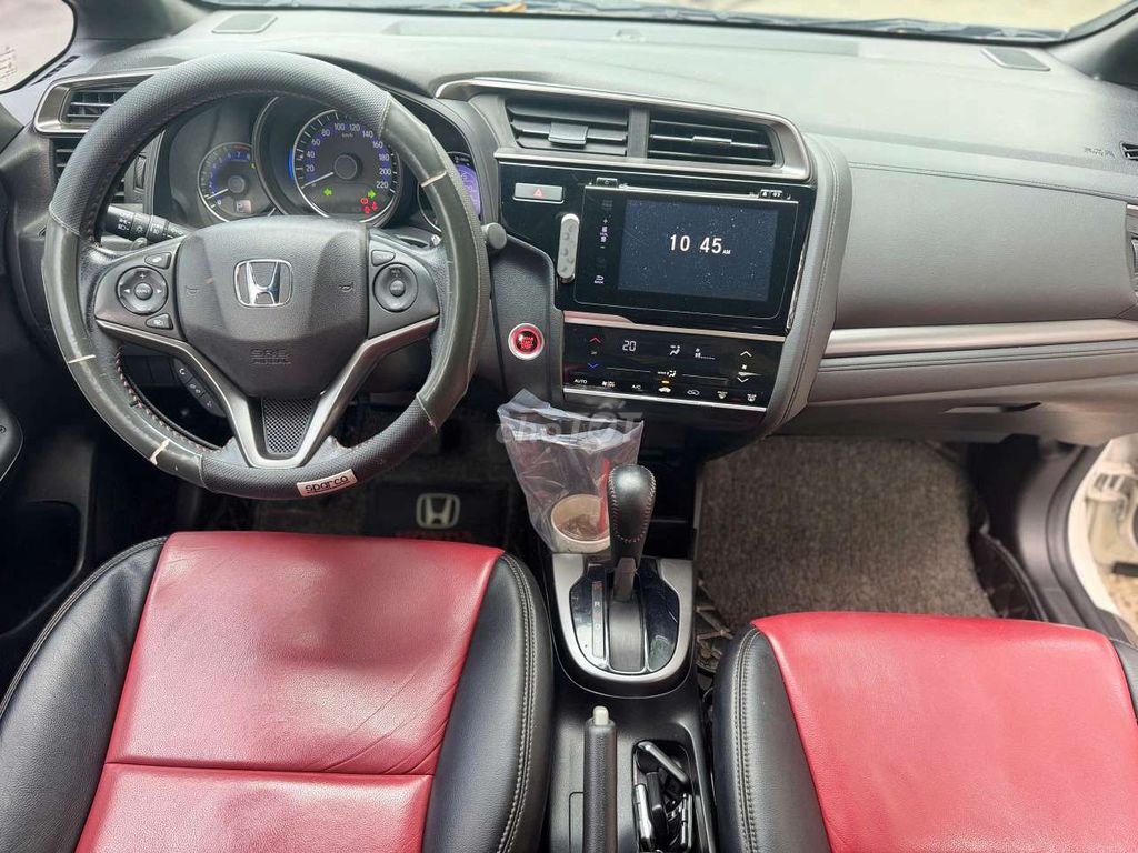Honda Jazz RS 1.5AT 2018 38000 km. Mua bán Ô tô tại Thành phố Thủ Đức Tp Hồ Chí Minh được đăng bởi BÌNH VÌNH PHÚ CHUYÊN XE LƯỚT BAO TEST HÃNG  hình 6