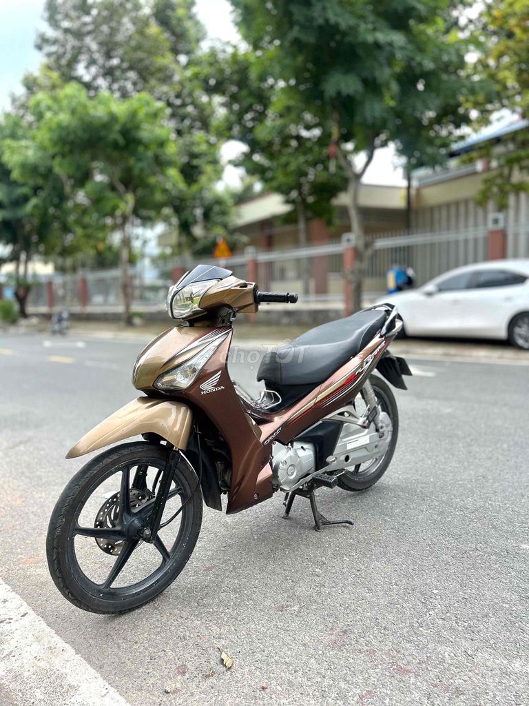 HONDA FUTURE 125 - MÁY ÊM RU. Mua bán Xe máy tại Thị xã Tân Uyên Bình Dương được đăng bởi Hồ Hoàng Cảnh   hình 5