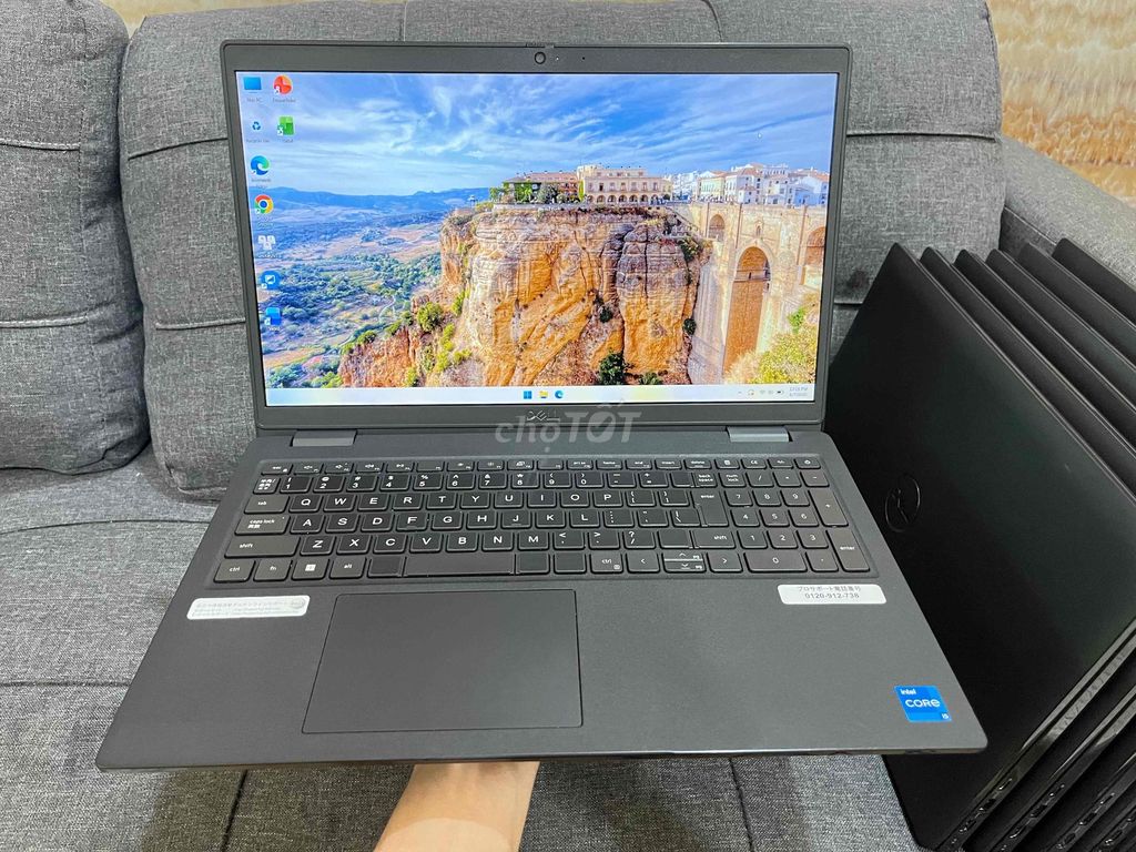 Dell Latitude 3520 i5-11 15.6in FHD 8GB/256GB. Mua bán Laptop tại Thành phố Biên Hòa Đồng Nai được đăng bởi Laptop Nhật hình 1