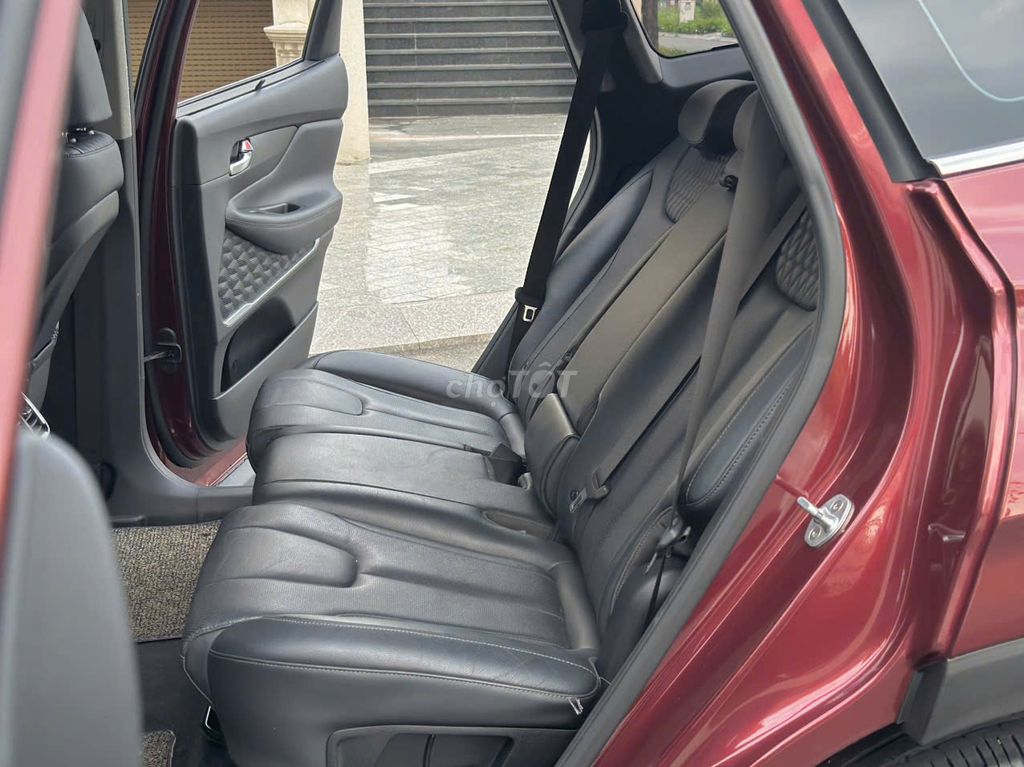 Hyundai Santa Fe 2019 2.2L HTRAC - 56000 km. Mua bán Ô tô tại Thành phố Thủ Đức Tp Hồ Chí Minh được đăng bởi Bùi Nhu Quỳnh hình 14