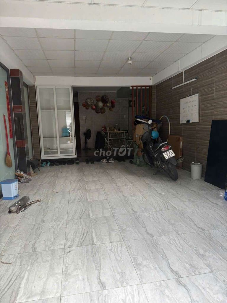 NHÀ 3 LẦU 4X12M SÂN ĐẬU OTO, 3PN 3WC, GẦN ĐẶNG VĂN BI, CHỢ THỦ ĐỨC. Cho thuê nhà ở tại Thành phố Thủ Đức Tp Hồ Chí Minh được đăng bởi Tánh Đặng hình 1