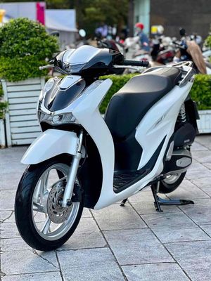 SH125 ABS 2024 bao check - Trả trước 45tr nhận xe✅. Mua bán Xe máy tại Quận Đống Đa Hà Nội được đăng bởi Nguyễn thị xuân