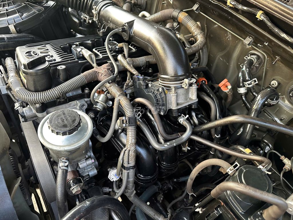 Toyota Fortuner 2.7V 4x4AT cuối 2011 tự động 2 cầu. Mua bán Ô tô tại Huyện Sóc Sơn Hà Nội được đăng bởi Salon Auto Đào Hằng hình 11