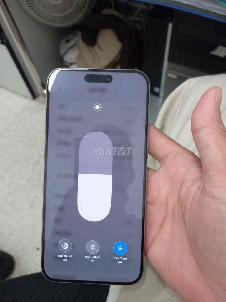 iPhone 15 Pro Max 256GB VN/A Giao Lưu. Mua bán Điện thoại tại Thành phố Thủ Đức Tp Hồ Chí Minh được đăng bởi Quý hình 1