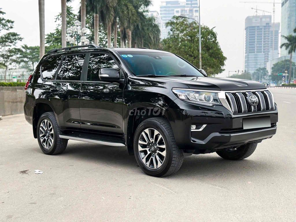 Toyota Land Cruiser Prado VX 2.7 sx 2023 màu Đen. Mua bán Ô tô tại Quận Cầu Giấy Hà Nội được đăng bởi Cao Quý hình 3