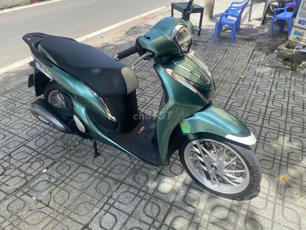 SH MODE 2025 THẮNG ABS MUA THÙNG 2025 CHẠY 5.200KM. Mua bán Xe máy tại Quận Bình Thạnh Tp Hồ Chí Minh được đăng bởi A HƯNG hình 8