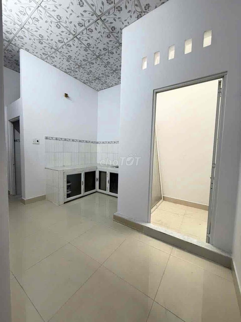 BÁN NHÀ MẶT TIỀN KINH DOANH THUẬN GIAO 18 GIÁ HỜI SÂN RỘNG. Mua bán Văn phòng, Mặt bằng kinh doanh tại Thành phố Thuận An Bình Dương được đăng bởi Bùi Thuỳ Dương hình 8