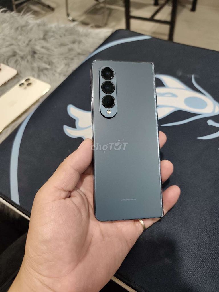 Samsung galaxy Z Fold 4 . Mua bán Điện thoại tại Quận Bình Thạnh Tp Hồ Chí Minh được đăng bởi Hoàng Giang hình 1