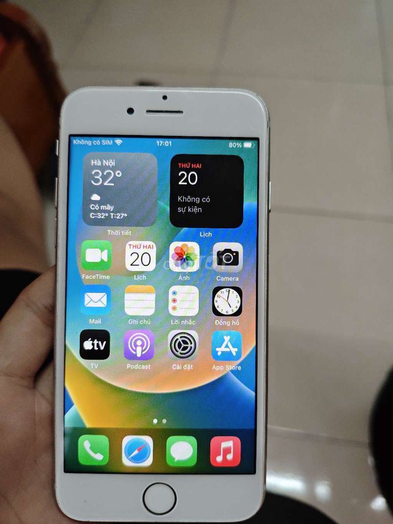 Apple iPhone 8 64GB Bạc Full zin. Mua bán Điện thoại tại Thành phố Biên Hòa Đồng Nai được đăng bởi Minh Haof Nguyễn hình 1