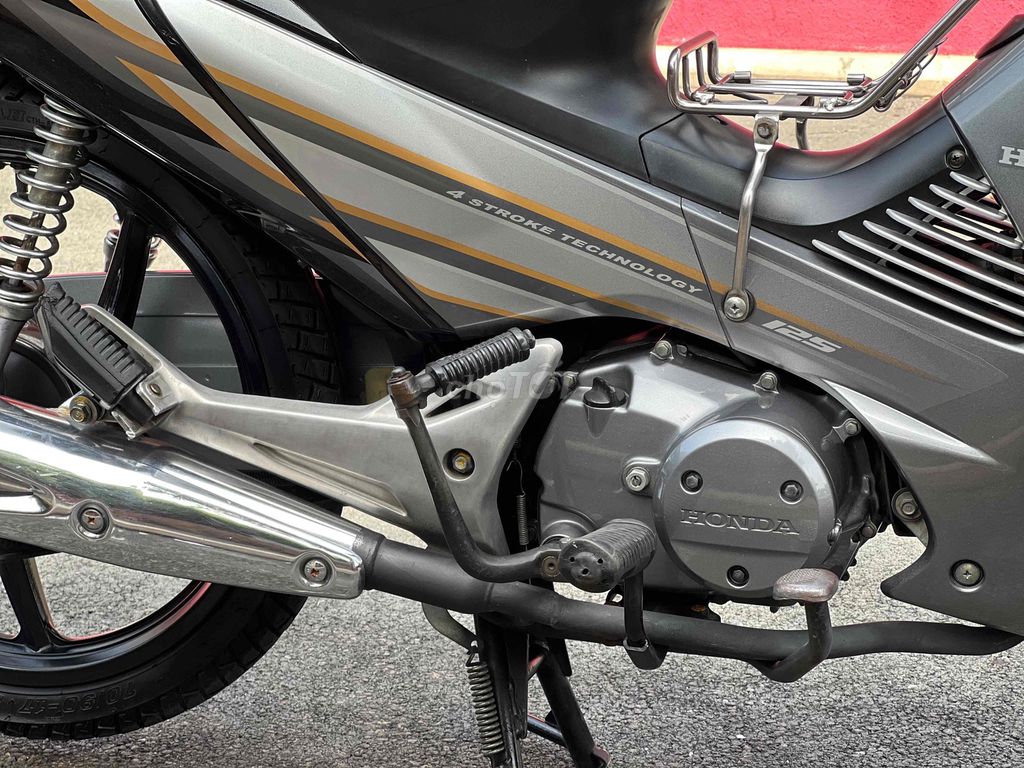 Honda Future Neo GT Đen Xám. Mua bán Xe máy tại Quận Bình Tân Tp Hồ Chí Minh được đăng bởi Vĩ Thành Hưng hình 10